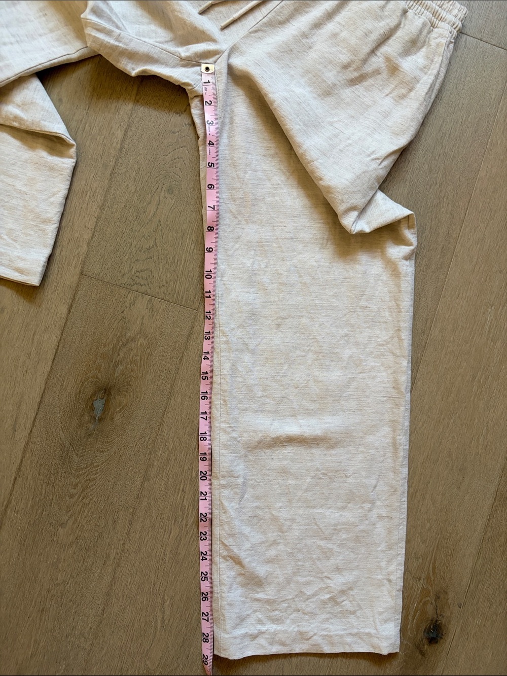 Aritzia Wide Leg Pants in Light Beige - Picture 10 of 16